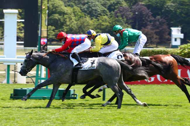 Photo d'arrivée de la course pmu PRIX DU PETIT PRE à LONGCHAMP le Jeudi 25 juin 2020