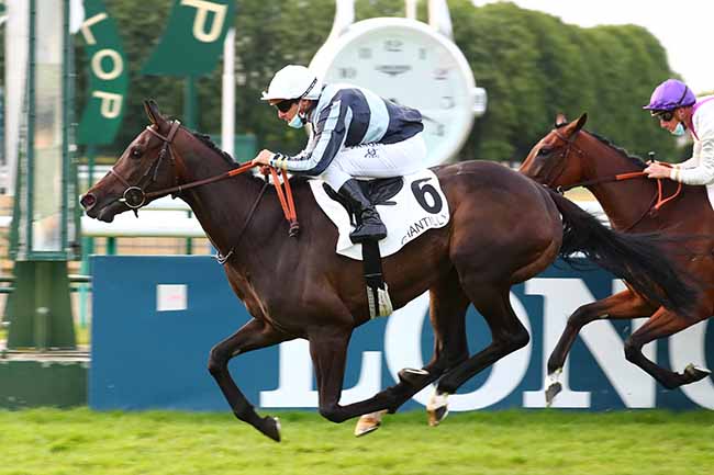 Photo d'arrivée de la course pmu PRIX DE BOASNE à CHANTILLY le Samedi 27 juin 2020