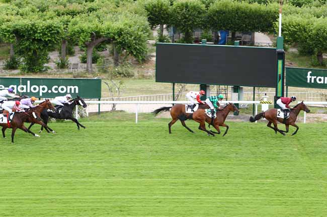 Photo d'arrivée de la course pmu PRIX DE PAUILHAC à SAINT-CLOUD le Mardi 30 juin 2020