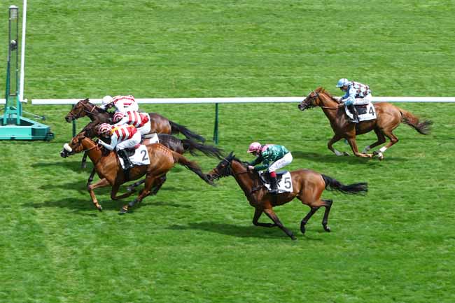 Photo d'arrivée de la course pmu PRIX DES CENTAURES à LONGCHAMP le Jeudi 2 juillet 2020