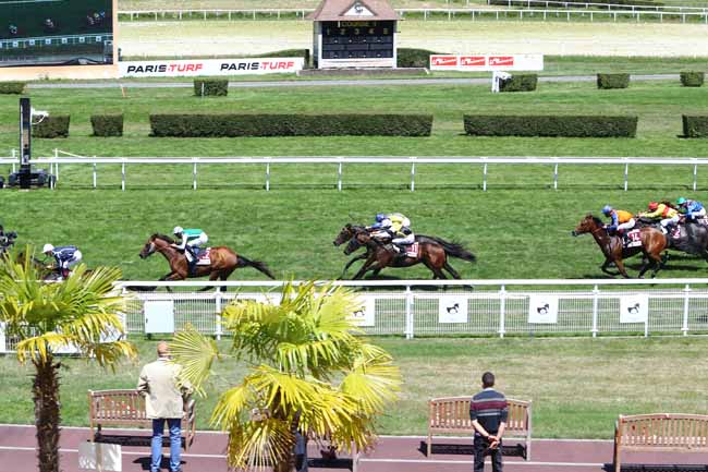Photo d'arrivée de la course pmu PRIX DE LA COTE DE NACRE à CLAIREFONTAINE le Mardi 7 juillet 2020
