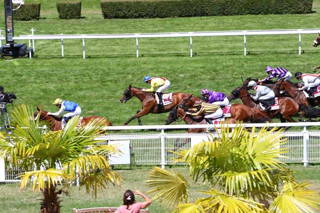 Photo d'arrivée de la course pmu PRIX DE RICARVILLE à CLAIREFONTAINE le Mardi 7 juillet 2020