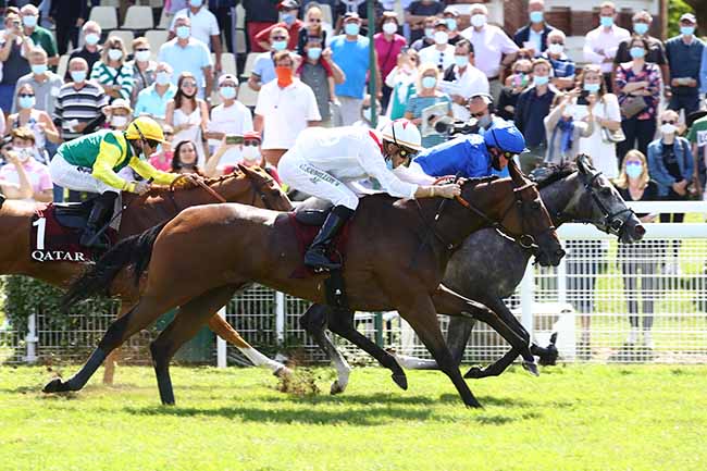 Photo d'arrivée de la course pmu QATAR PRIX AMANDINE à DEAUVILLE le Dimanche 12 juillet 2020