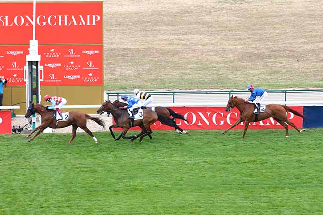 Photo d'arrivée de la course pmu PRIX MAURICE DE NIEUIL à LONGCHAMP le Mardi 14 juillet 2020