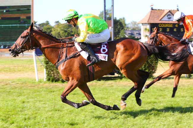 Photo d'arrivée de la course pmu PRIX ECURIE DE LA GENETRAYE à CLAIREFONTAINE le Samedi 18 juillet 2020