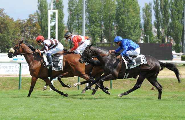 Photo d'arrivée de la course pmu PRIX HUBERT BAGUENAULT DE PUCHESSE - CINQUIEME ETAPE DU DEFI DU GALOP à VICHY le Mardi 21 juillet 2020