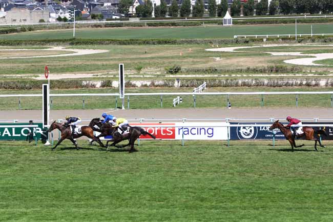 Photo d'arrivée de la course pmu PRIX SIX PERFECTIONS SKY SPORTS RACING à DEAUVILLE le Samedi 1 août 2020