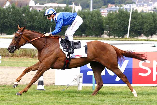 Photo d'arrivée de la course pmu PRIX DE PSYCHE SKY SPORTS RACING à DEAUVILLE le Samedi 1 août 2020