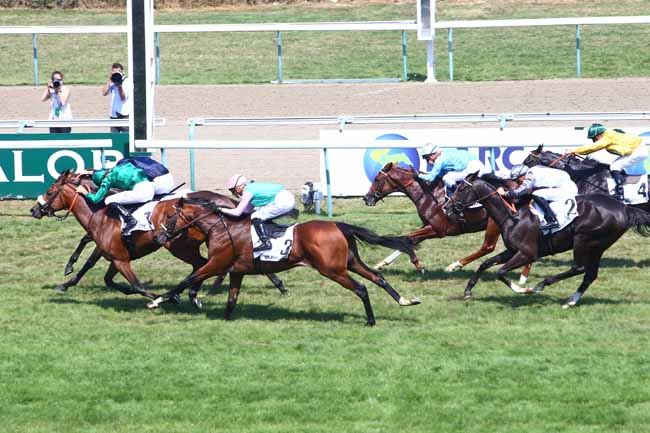 Photo d'arrivée de la course pmu PRIX CLUB HIPICO CONCEPCION - PRIX MICHEL HOUYVET à DEAUVILLE le Dimanche 9 août 2020