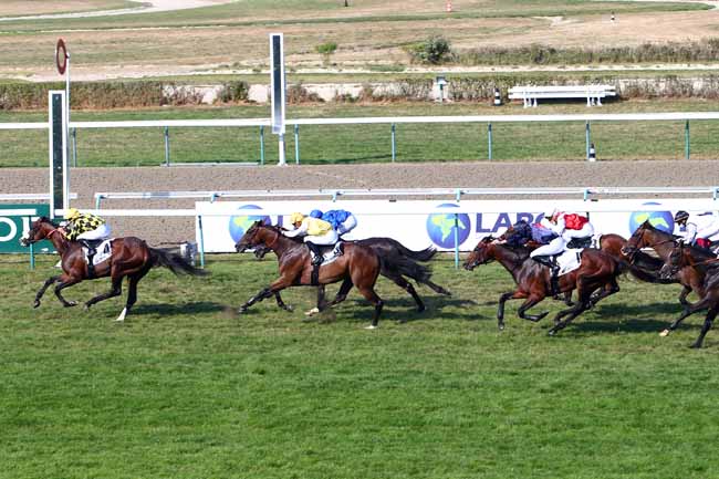 Photo d'arrivée de la course pmu PRIX VALPARAISO SPORTING CLUB - PRIX DE REUX à DEAUVILLE le Dimanche 9 août 2020