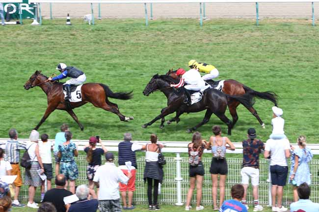 Photo d'arrivée de la course pmu PRIX DE ROUEN à DEAUVILLE le Mardi 11 août 2020