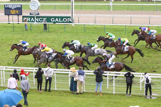 Photo d'arrivée de la course pmu PRIX DE LA FOLIE à DEAUVILLE le Jeudi 27 août 2020