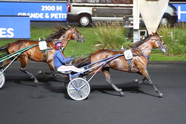 Photo d'arrivée de la course pmu PRIX AGLAJA à PARIS-VINCENNES le Vendredi 4 septembre 2020