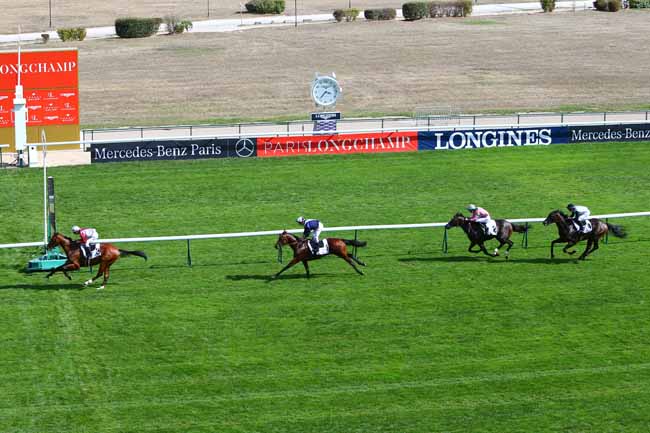 Photo d'arrivée de la course pmu PRIX DES CHENES à LONGCHAMP le Jeudi 10 septembre 2020