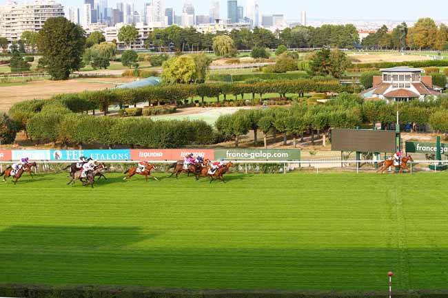 Photo d'arrivée de la course pmu PRIX DU LIEU FERAL à SAINT-CLOUD le Vendredi 11 septembre 2020