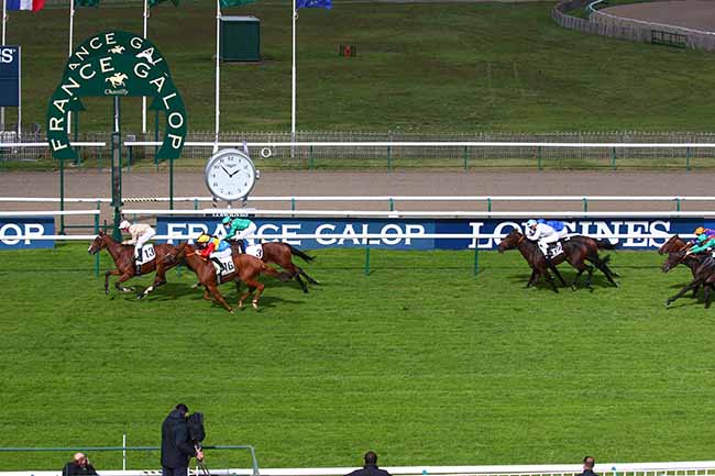 Photo d'arrivée de la course pmu PRIX DE LA CHAMBRE DE MONSIEUR-LE-PRINCE à CHANTILLY le Mardi 6 octobre 2020