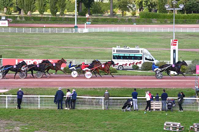 Photo d'arrivée de la course pmu PRIX DE LA PORTE DE SAINT-MANDE à ENGHIEN le Mercredi 7 octobre 2020