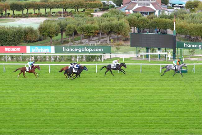 Photo d'arrivée de la course pmu PRIX DE L'AVENUE MADAME DE SEVIGNE à SAINT-CLOUD le Jeudi 8 octobre 2020