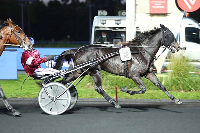 Photo d'arrivée de la course pmu PRIX LOUIS CAUCHOIS à PARIS-VINCENNES le Vendredi 23 octobre 2020