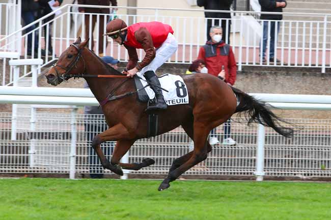 Photo d'arrivée de la course pmu PRIX HUNORISK à AUTEUIL le Mercredi 28 octobre 2020