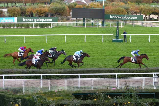 Photo d'arrivée de la course pmu PRIX DU PLATEAU DE SACLAY à SAINT-CLOUD le Samedi 7 novembre 2020
