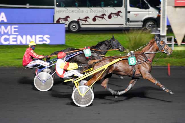 Photo d'arrivée de la course pmu PRIX VULPECULA à PARIS-VINCENNES le Vendredi 13 novembre 2020