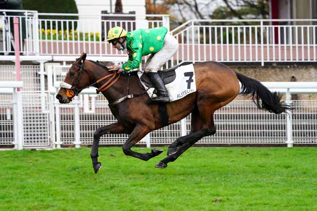 Photo d'arrivée de la course pmu PRIX MARC ANTONY à AUTEUIL le Dimanche 15 novembre 2020