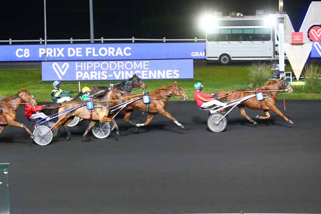 Photo d'arrivée de la course pmu PRIX DE FLORAC à PARIS-VINCENNES le Lundi 23 novembre 2020