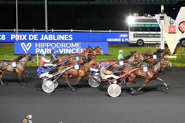 Photo d'arrivée de la course pmu PRIX DE JABLINES à PARIS-VINCENNES le Mercredi 16 décembre 2020