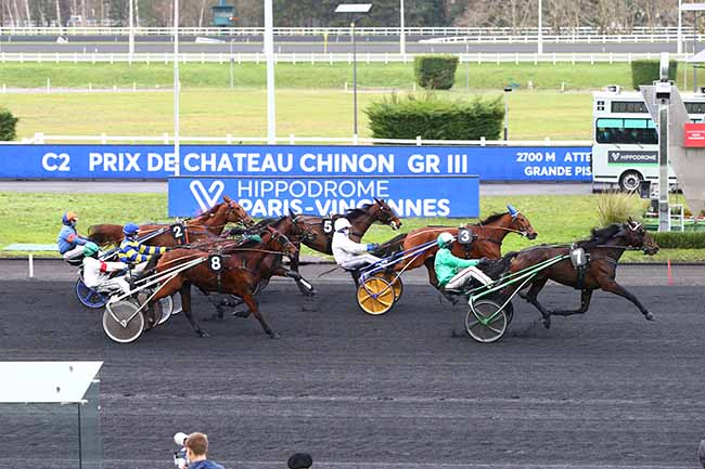 Photo d'arrivée de la course pmu PRIX DE CHATEAU CHINON à PARIS-VINCENNES le Jeudi 31 décembre 2020