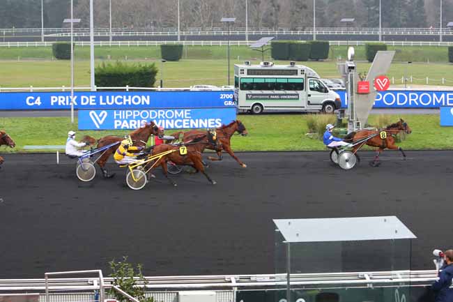 Photo d'arrivée de la course pmu PRIX DE LUCHON à PARIS-VINCENNES le Mardi 5 janvier 2021