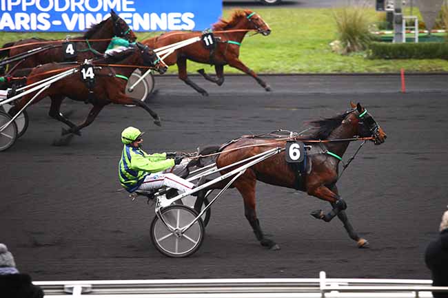 Photo d'arrivée de la course pmu PRIX DE BONNEUIL à PARIS-VINCENNES le Mercredi 6 janvier 2021