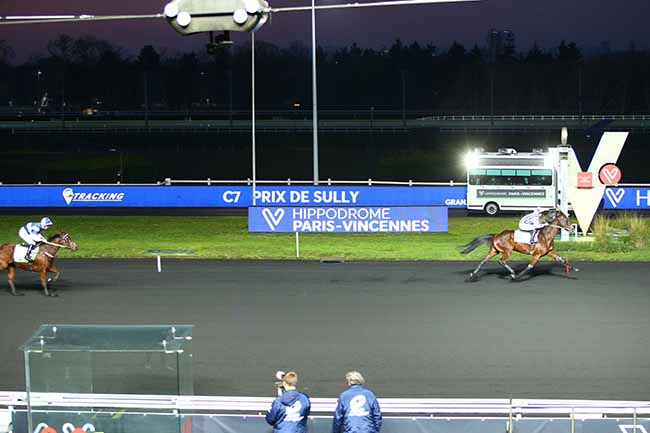 Photo d'arrivée de la course pmu PRIX DE SULLY à PARIS-VINCENNES le Samedi 9 janvier 2021