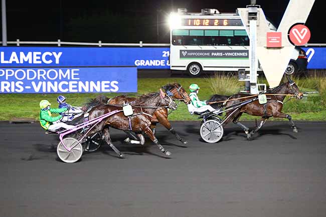 Photo d'arrivée de la course pmu PRIX DE CLAMECY à PARIS-VINCENNES le Samedi 9 janvier 2021