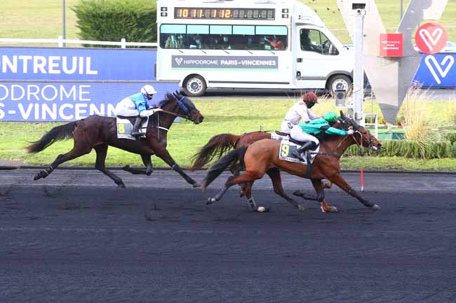 Photo d'arrivée de la course pmu PRIX DE MONTREUIL à PARIS-VINCENNES le Lundi 18 janvier 2021