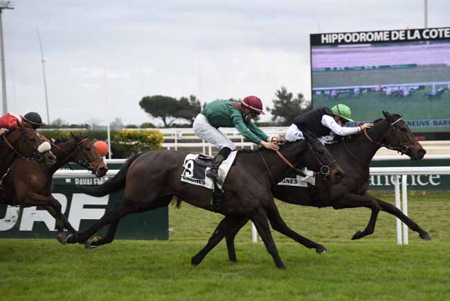 Photo d'arrivée de la course pmu PRIX ROBERT VILLENEUVE-BARGEMON à CAGNES-SUR-MER le Mercredi 20 janvier 2021