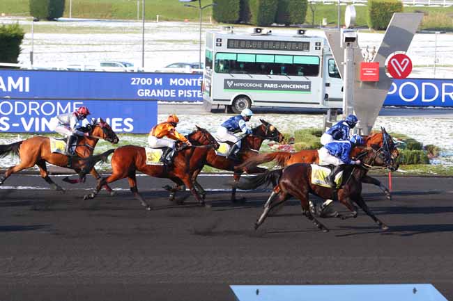 Photo d'arrivée de la course pmu PRIX GERARD BRAMI à PARIS-VINCENNES le Jeudi 11 février 2021