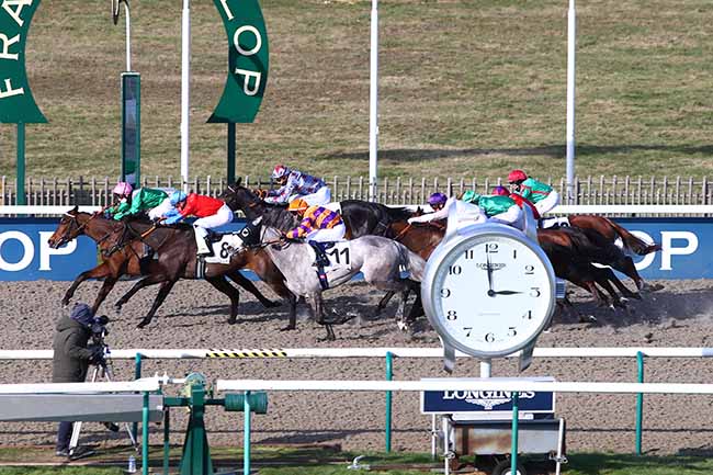 Photo d'arrivée de la course pmu PRIX DU MARAIS DU LYS à CHANTILLY le Samedi 13 février 2021