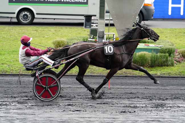 Photo d'arrivée de la course pmu PRIX D'OLORON à PARIS-VINCENNES le Lundi 15 février 2021