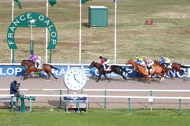 Photo d'arrivée de la course pmu PRIX DE LASSY à CHANTILLY le Mardi 16 février 2021