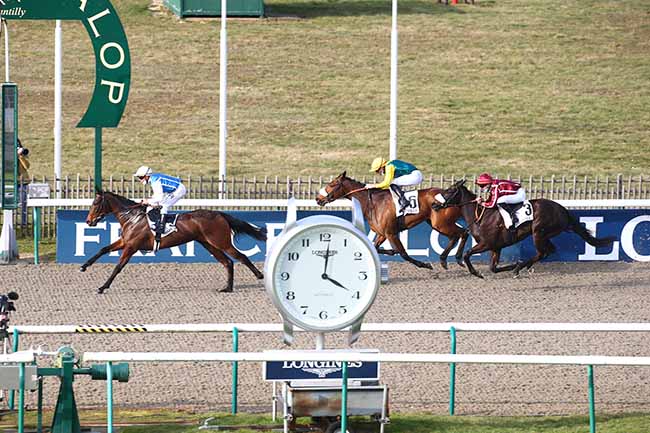 Photo d'arrivée de la course pmu PRIX DU SOISSONNAIS à CHANTILLY le Mardi 2 mars 2021