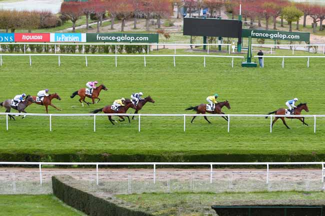 Photo d'arrivée de la course pmu PRIX DE MALIDOR à SAINT-CLOUD le Mardi 6 avril 2021