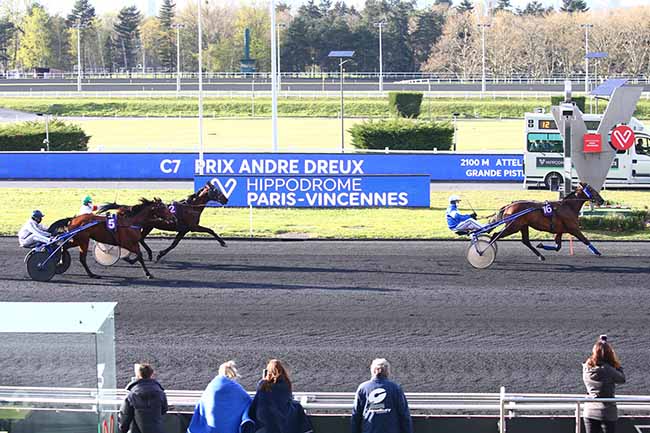 Photo d'arrivée de la course pmu PRIX ANDRE DREUX à PARIS-VINCENNES le Mardi 6 avril 2021