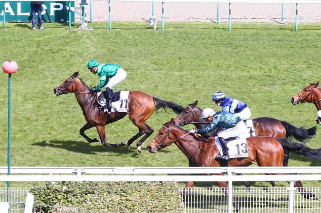 Photo d'arrivée de la course pmu PRIX DE GRUCHY à DEAUVILLE le Jeudi 8 avril 2021