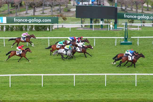 Photo d'arrivée de la course pmu PRIX DE JUVISY à SAINT-CLOUD le Mercredi 14 avril 2021