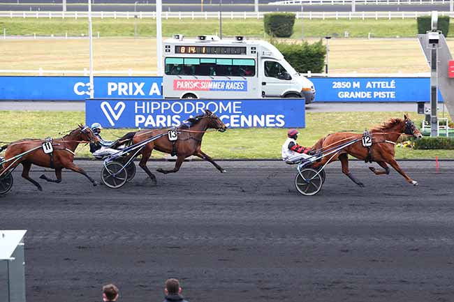 Photo d'arrivée de la course pmu PRIX ALGENIB à PARIS-VINCENNES le Vendredi 16 avril 2021