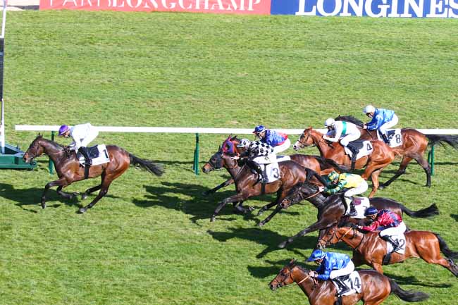 Photo d'arrivée de la course pmu PRIX DU PAVILLON DAUPHINE à LONGCHAMP le Jeudi 22 avril 2021