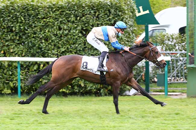 Photo d'arrivée de la course pmu PRIX DES CLOSEAUX à CHANTILLY le Mardi 4 mai 2021