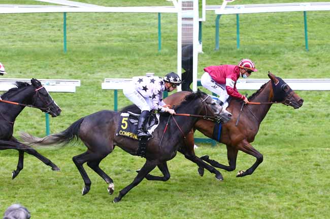 Photo d'arrivée de la course pmu PRIX DE LA BOURDELOTTE à COMPIEGNE le Mercredi 12 mai 2021