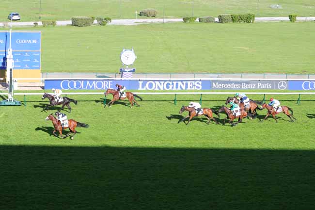 Photo d'arrivée de la course pmu PRIX DES MIRAMIONES à LONGCHAMP le Lundi 24 mai 2021
